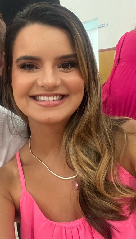 caroline.jpeg